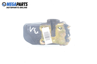 Брава на врата за Chrysler 300 M Sedan (07.1998 - 09.2004), позиция: задна, лява