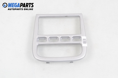 Централна конзола за Kia Clarus Sedan (07.1996 - 11.2001)