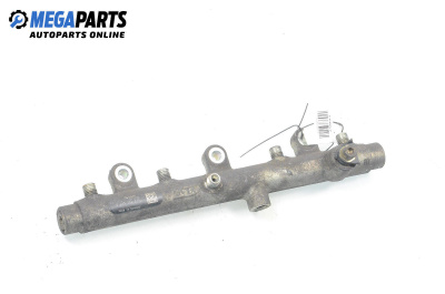 Горивна рейка за Peugeot 206 Station Wagon (07.2002 - ...) 2.0 HDi, 90 к.с., № Bosch 0 445 214 019