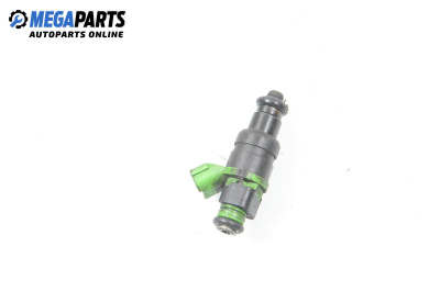 Дюза бензин за Volkswagen Passat IV Sedan B5.5 (10.2000 - 12.2005) 2.0, 115 к.с.