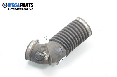 Въздуховод за Volvo V40 Estate (07.1995 - 06.2004) 1.8, 115 к.с.