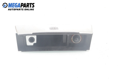 Пепелник за Volkswagen Passat V Sedan B6 (03.2005 - 12.2010)
