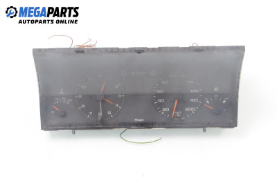 Километраж за Peugeot 405 I Sedan (01.1987 - 12.1993) 1.9 Diesel, 69 к.с.