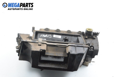 Глава за Renault Clio II Hatchback (09.1998 - 09.2005) 1.2 16V (BB05, BB0W, BB11, BB27, BB2T, BB2U, BB2V, CB05...), 75 к.с.