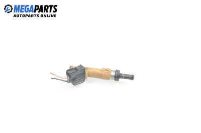 Дюза бензин за Toyota Auris Hatchback II (10.2012 - 12.2018) 1.8 Hybrid (ZWE186), 99 к.с.