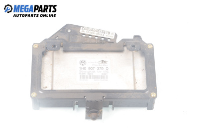 Компютър ABS за Volkswagen Passat II Variant B3, B4 (02.1988 - 06.1997), № 1H0 907 379 D
