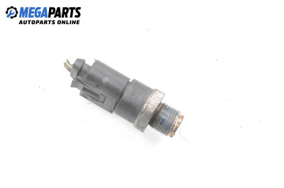 Датчик за налягане на горивото за Mercedes-Benz E-Class Sedan (W211) (03.2002 - 03.2009)