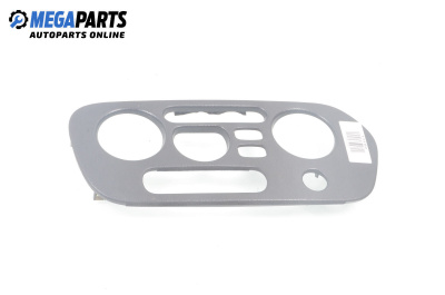 Централна конзола за Mitsubishi Colt V Hatchback (09.1995 - 09.2003)