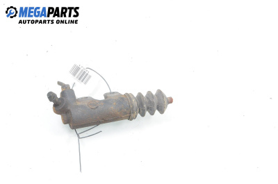 Долна помпа за съединител за Toyota Corolla E11 Compact (04.1997 - 01.2002)