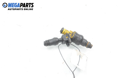 Дюза бензин за Alfa Romeo 146 Hatchback (12.1994 - 01.2001) 1.6 i.e. 16V T.S., 120 к.с.