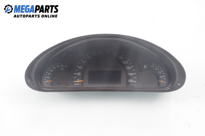 Километраж за Mercedes-Benz C-Class Sedan (W203) (05.2000 - 08.2007) C 200 Kompressor (203.045), 163 к.с.