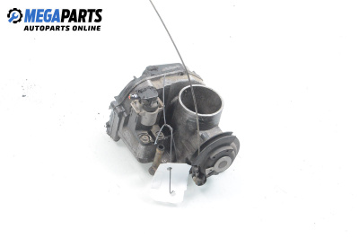 Дроселова клапа за Volkswagen Polo Hatchback II (10.1994 - 10.1999) 75 1.6, 75 к.с.