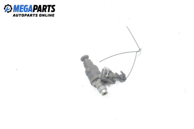 Дюза бензин за Mercedes-Benz C-Class Sedan (W202) (03.1993 - 05.2000) C 180 (202.018), 122 к.с.