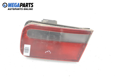 Вътрешен стоп за Honda Accord V Sedan (09.1995 - 10.1998), седан, позиция: дясна