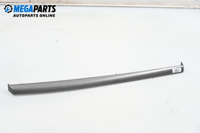 Интериорна лайсна за Opel Vectra C Sedan (04.2002 - 01.2009), 4+1 вр., седан