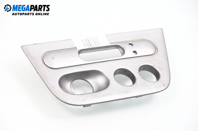 Централна конзола за Peugeot 306 Break (06.1994 - 04.2002)