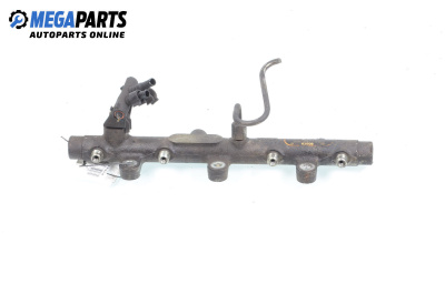 Горивна рейка за Peugeot 306 Break (06.1994 - 04.2002) 2.0 HDI 90, 90 к.с.