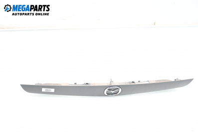 Лайсна заден капак за Mazda 626 V Hatchback (05.1997 - 10.2002), хечбек, позиция: задна