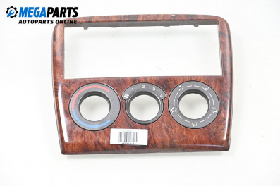 Централна конзола за Opel Vectra B Hatchback (10.1995 - 07.2003)