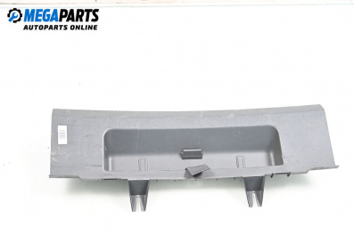 Интериорна пластмаса багажник за Audi A3 Hatchback II (05.2003 - 08.2012), хечбек