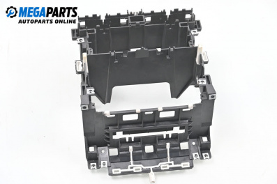 Централна конзола за Audi A3 Hatchback II (05.2003 - 08.2012)