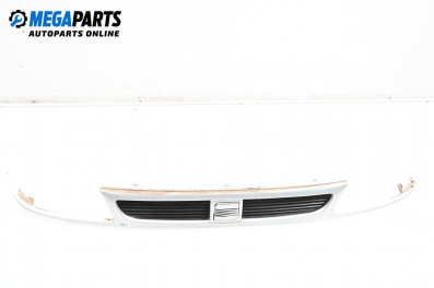 Решетка за Seat Cordoba Sedan I (02.1993 - 10.1999), седан, позиция: предна