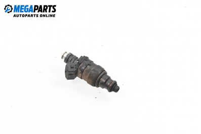 Дюза бензин за Audi 80 Avant B4 (09.1991 - 01.1996) 2.0 E, 115 к.с.