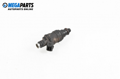 Дюза бензин за Audi 80 Avant B4 (09.1991 - 01.1996) 2.0 E, 115 к.с.