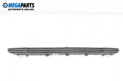 Решетка в броня за Ford Fiesta IV Hatchback (08.1995 - 09.2002), хечбек, позиция: предна