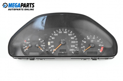 Километраж за Mercedes-Benz C-Class Sedan (W202) (03.1993 - 05.2000) C 180 (202.018), 122 к.с.