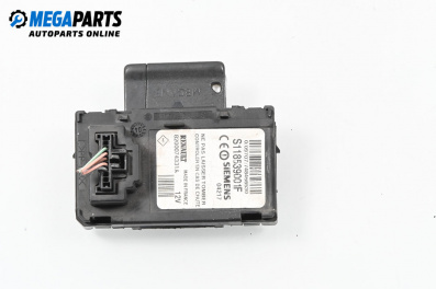 Четец с карта за Renault Megane II Grandtour (08.2003 - 08.2012), № 8200074331A