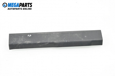 Интериорна пластмаса за Ford Fiesta VI Hatchback (06.2008 - 05.2017), 4+1 вр., хечбек, позиция: предна