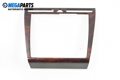 Централна конзола за Audi A8 Sedan 4D (03.1994 - 12.2002)