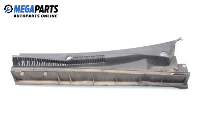 Кора под чистачки за Toyota Yaris Verso (08.1999 - 09.2005), 4+1 вр., миниван