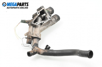 Корпус на термостат за Citroen C5 I Hatchback (03.2001 - 03.2005) 2.0 16V HPi (DCRLZB), 140 к.с.