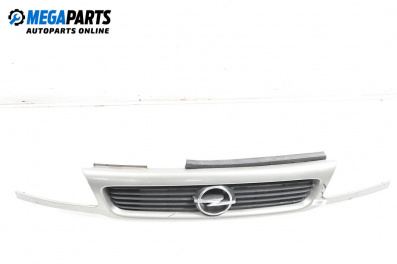 Решетка за Opel Astra F Estate (09.1991 - 01.1998), комби, позиция: предна