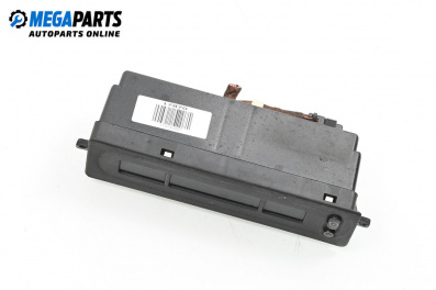 Часовник за Opel Corsa B Hatchback (03.1993 - 12.2002)