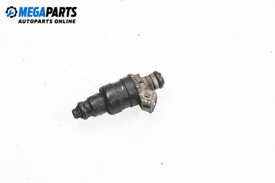 Дюза бензин за Audi 80 Sedan B4 (09.1991 - 12.1994) 2.6, 150 к.с.