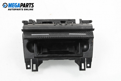 Пепелник за Audi A4 Avant B6 (04.2001 - 12.2004)