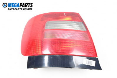 Стоп за Audi A4 Sedan B5 (11.1994 - 09.2001), седан, позиция: лява