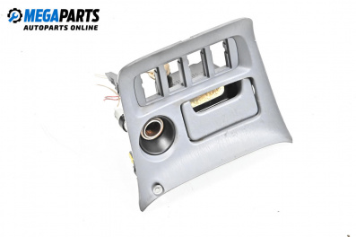 Пепелник за Toyota RAV4 II SUV (06.2000 - 11.2005)