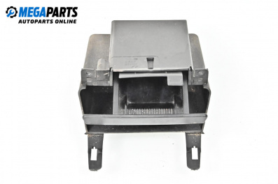 Пепелник за Peugeot 307 Station Wagon (03.2002 - 12.2009)