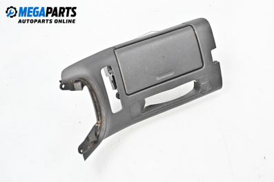 Централна конзола за Toyota Avensis II Station Wagon (04.2003 - 11.2008)