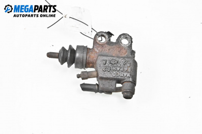 Долна помпа за съединител за Nissan Almera II Hatchback (01.2000 - 12.2006)