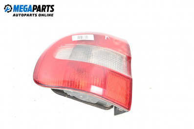 Стоп за Volvo V40 Estate (07.1995 - 06.2004), комби, позиция: лява