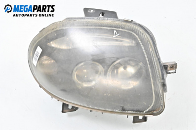Фар за Renault Clio II Hatchback (09.1998 - 09.2005), хечбек, позиция: дясна