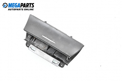 Пепелник за Jaguar X-Type Sedan (06.2001 - 11.2009)