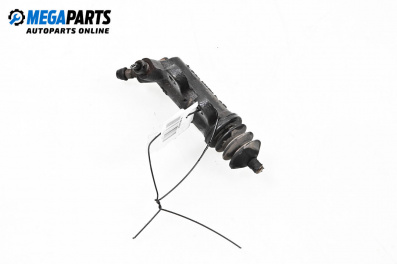 Долна помпа за съединител за Toyota Avensis II Sedan (04.2003 - 11.2008)
