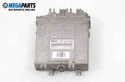 Компютър двигател за Renault Clio II Hatchback (09.1998 - 09.2005) 1.9 dTi (B/CB0U), 80 к.с., № 8200059887