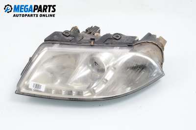 Фар за Volkswagen Passat IV Variant B5.5 (09.2000 - 08.2005), комби, позиция: лява